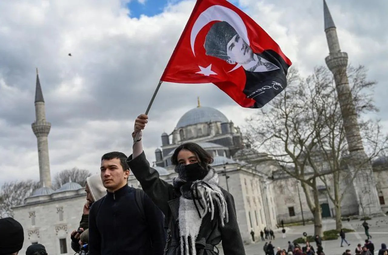 Протестни вълни заляха Истанбул и Анкара след ареста на опозиционни лидери