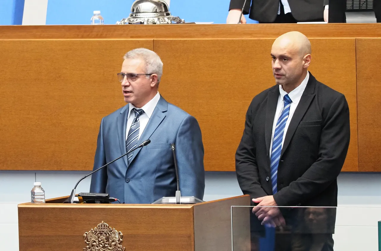 Двама нови депутати положиха клетва в Народното събрание