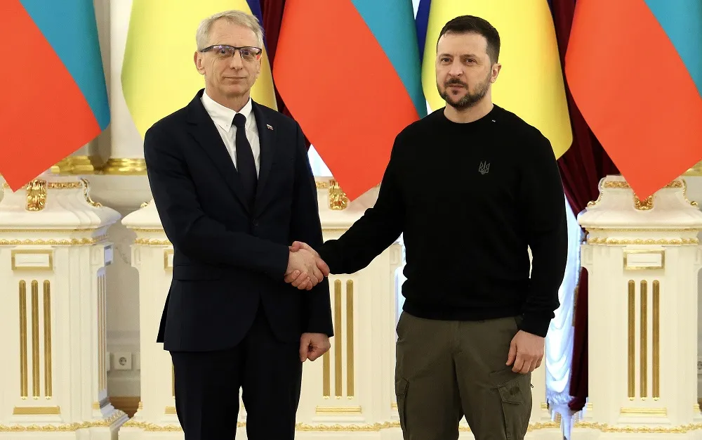 Зеленски пристигна в Испания