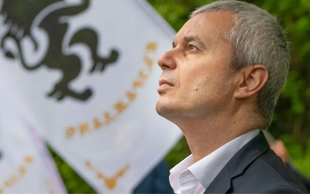 Костадин Костадинов:  Днес  хора, пристъпили църковните закони, избраха нов митрополит