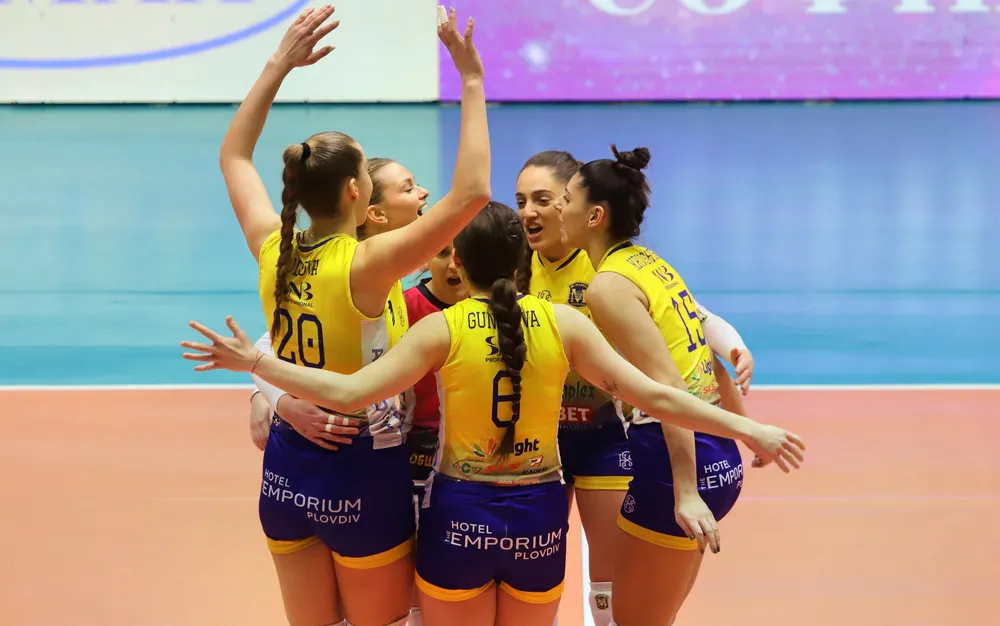 Волейболните националки вече тренират в САЩ