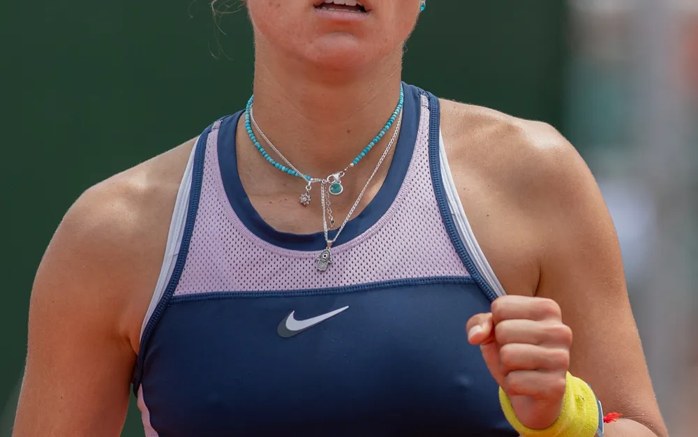 Томова със страхотен успех на старта на Ролан Гарос - подробности