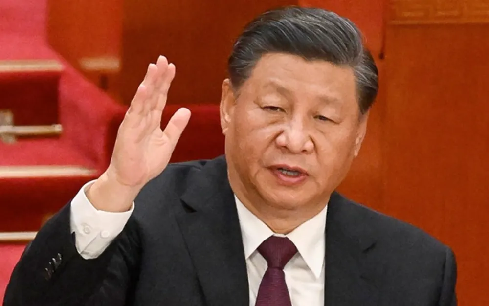 Китай блокира "екстравагантни" акаунти на инфлуенсъри