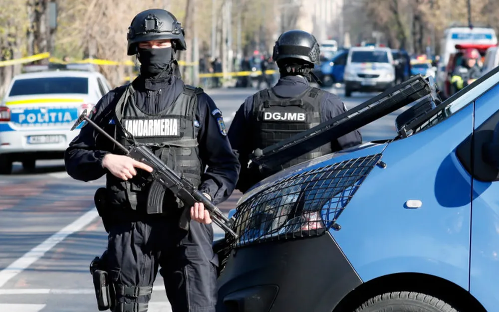 Сблъсъци между полиция и протестиращи пред израелското посолство в Мексико