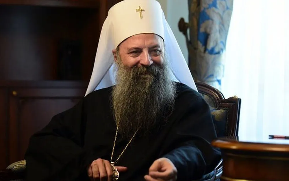 Сръбският патриарх отслужи литургия срещу “българския окупатор”