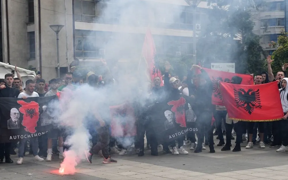 ВРЕДИ: Най-важните приоритети са включването на българите в Конституцията