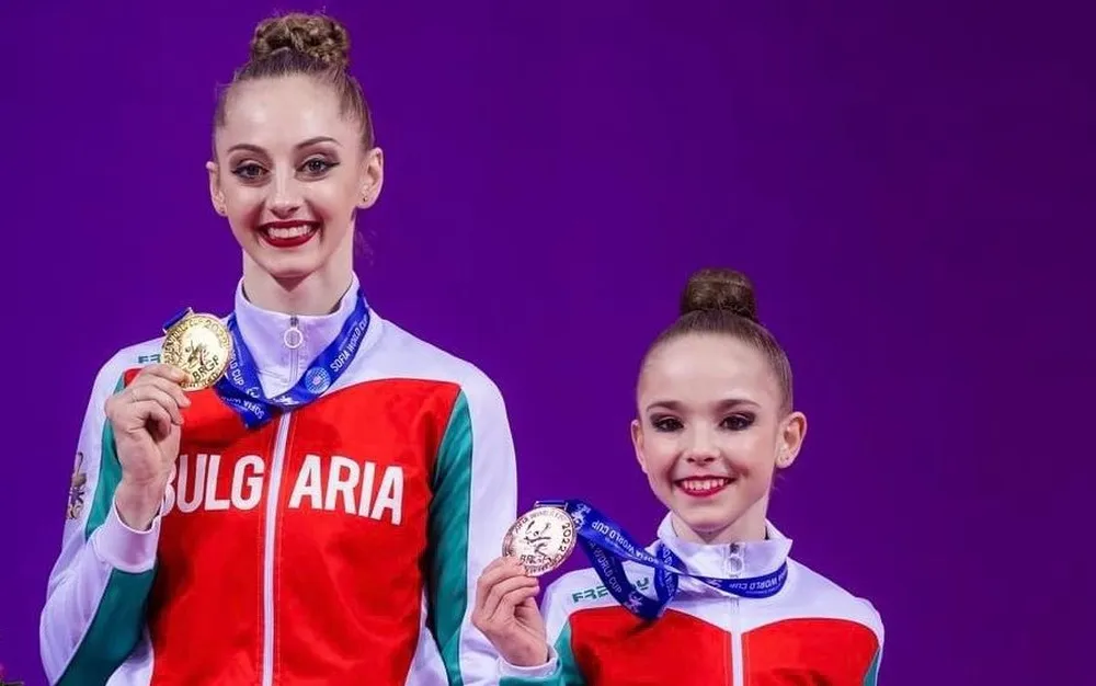 Калейн и Николова: Пожелаваме си една спокойна и безгрешна игра в Париж - СНИМКИ - ВИДЕО