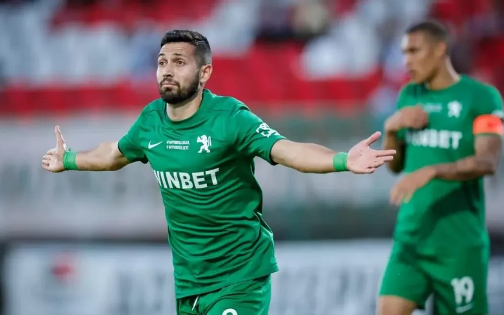 Ботев Враца остава в елита след победа с дузпи над Марек