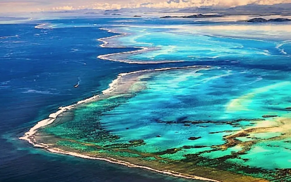 Летището в Нова Каледония ще остане затворено до 3 юни