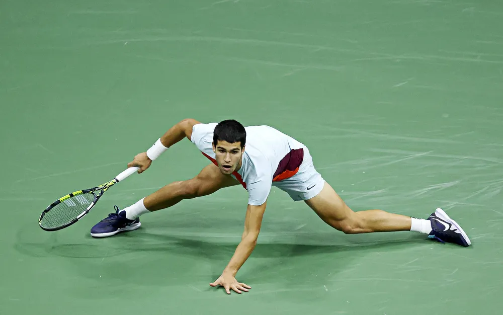 Алкарас не сбърка срещу Корда за 1/8-финал в Париж - СНИМКИ