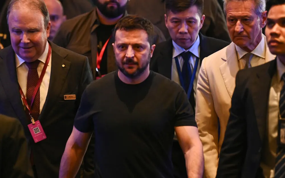 Зеленски пристигна на Форума за отбрана в Сингапур