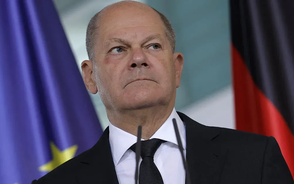 Шолц към Путин: Няма да отстъпим и сантиметър натовска територия