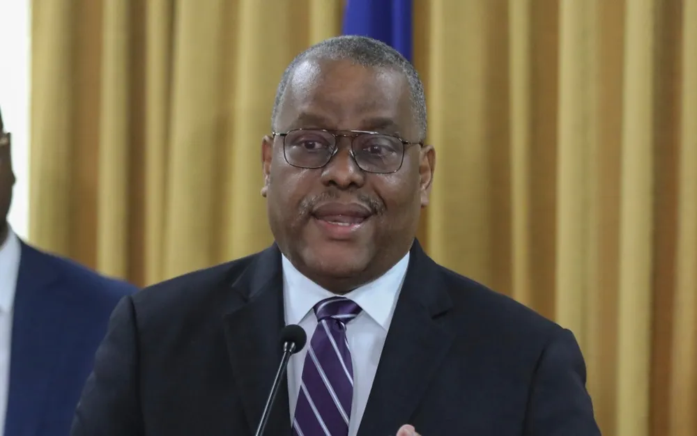 Новият премиер на Хаити е хоспитализиран след астматичен пристъп