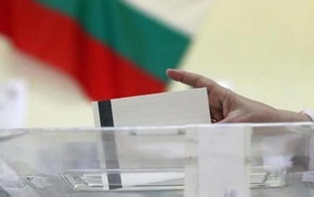 Изборният ден в София започна нормално - СНИМКИ - ВИДЕО