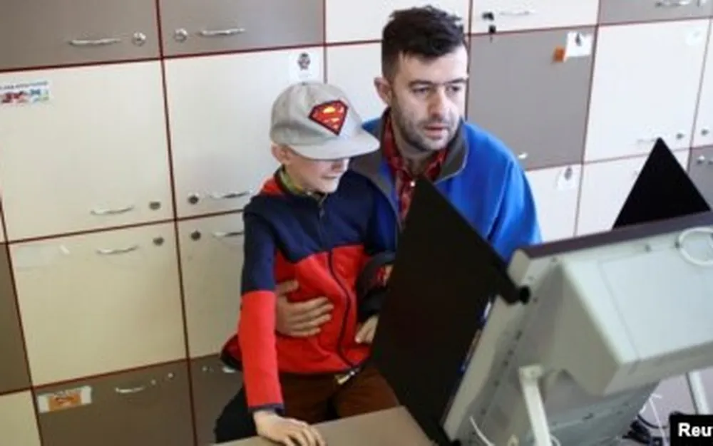 Изборният ден в София започна нормално - подробности - СНИМКИ - ВИДЕО