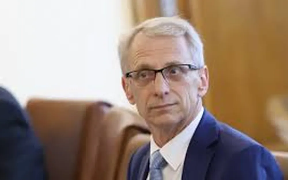 Денков: Гласувах България да се управлява от можещи и знаещи хора, а не от бандити - СНИМКИ - ВИДЕО