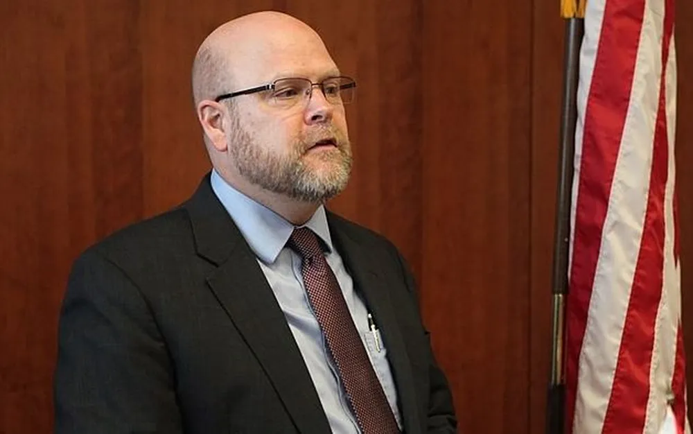 Ховениер: Диалогът Прищина-Белгард трябва да завърши с взаимно признаване