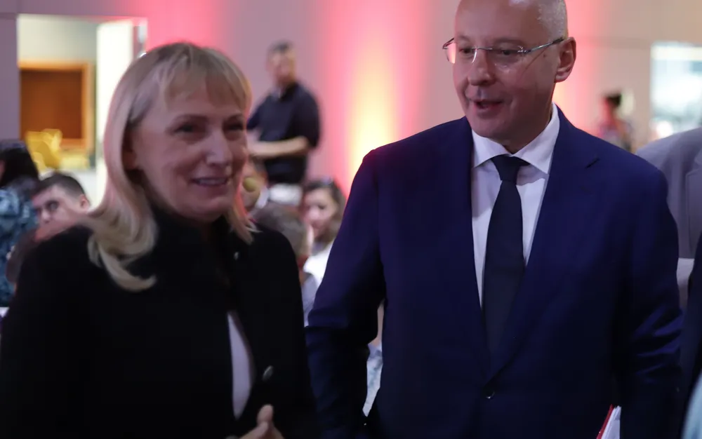 Елена Йончева на кантар за ЕП, съдбата й зависи от Чакъров