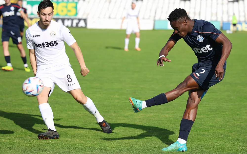 Арда започна подготовка с 20 футболисти и един нов