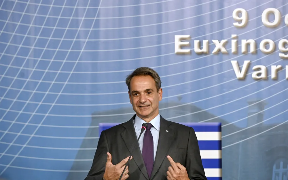 Мицотакис ще подкрепи Фон дер Лайен за втори мандат