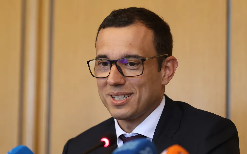 Васил Терзиев се срещна с ректора на НСА