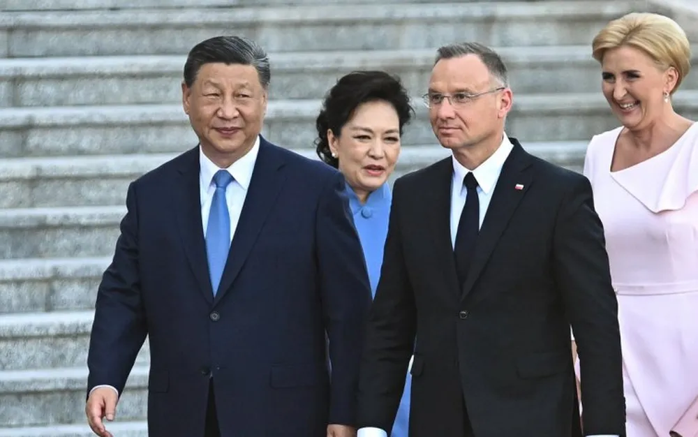 Полша и Китай сключиха ключови икономически споразумения - СНИМКИ