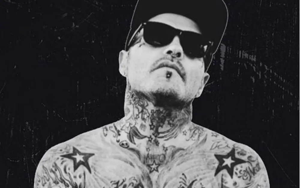 Вокалистът на Crazy Town Сет Бинзер почина на 49-годишна възраст