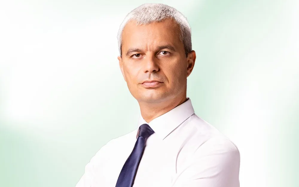 Костадин Костадинов: Докладът на Световната банка потвърждава, че България ще е готова за еврозоната на 1 януари 2043 г.