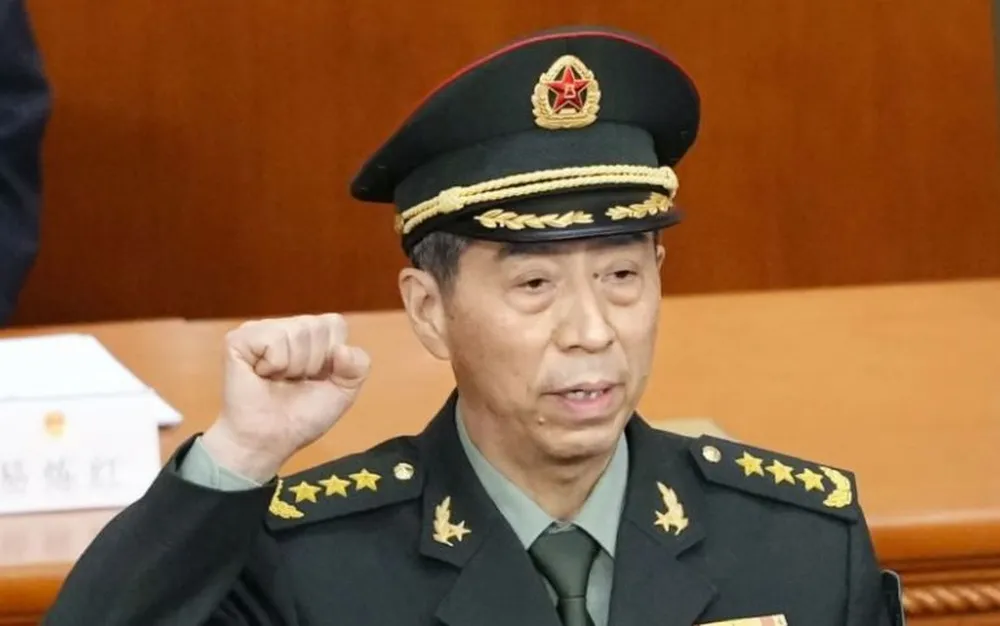 Бивш китайски министър е изключен от Комунистическата партия