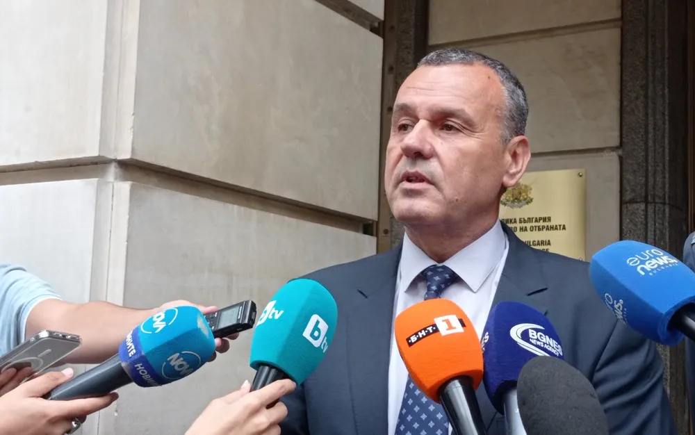 МО: Нищо в позицията на България за Срещата на върха на НАТО не застрашава националната ни сигурност - СНИМКИ-ВИДЕО