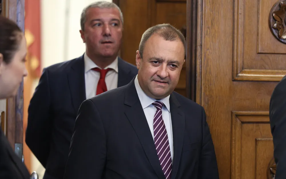 Иван Иванов: БСП няма да подкрепи правителство с първия и втория мандат - ВИДЕО