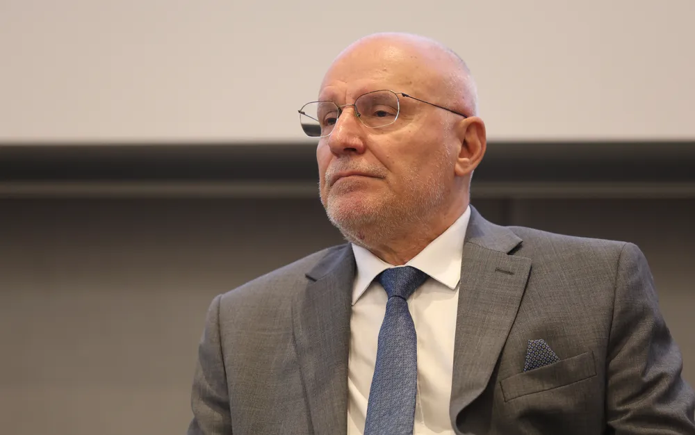 Радев: Все още играем мача да еврозоната, водим с 3:1 в 80-та минута