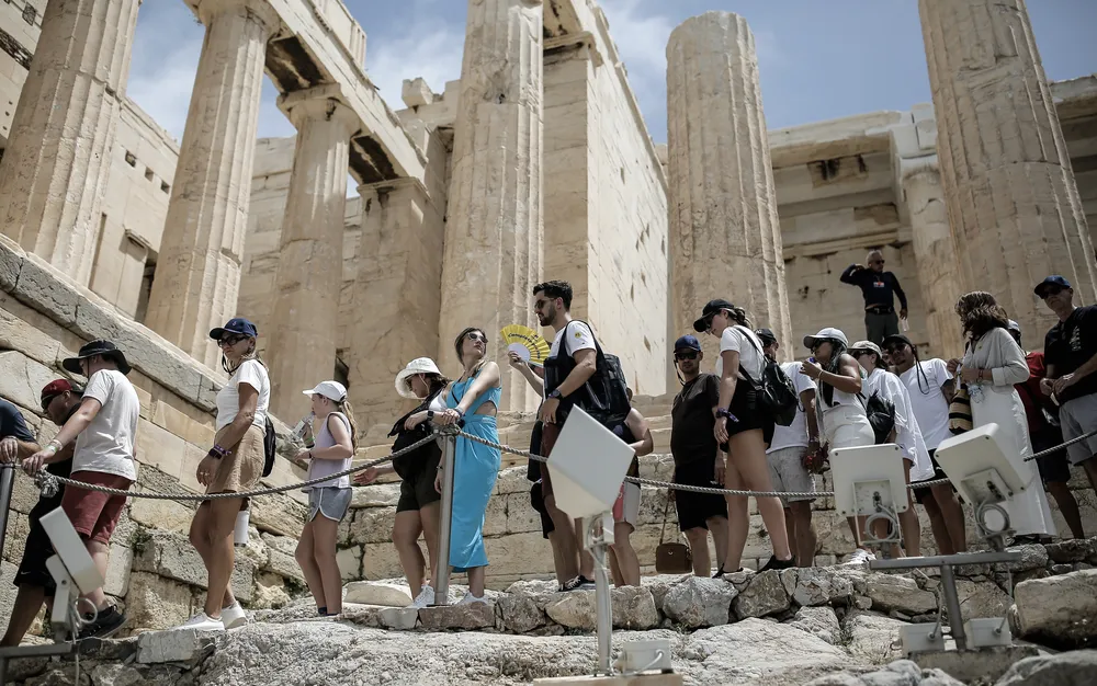 Акрополът стартира частни обиколки на стойност 5000 евро
