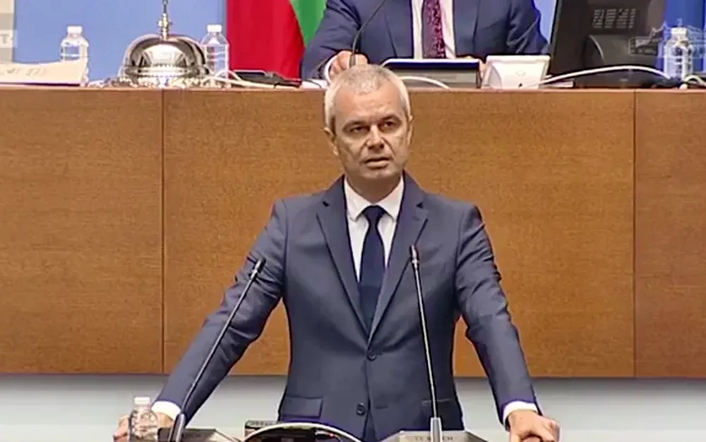 Костадин Костадинов обедини  народните представители срещу Пеевски