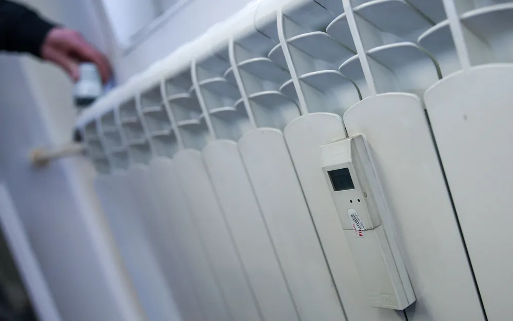 Пенсионерите запазват право на помощ за отопление въпреки ръста на пенсиите