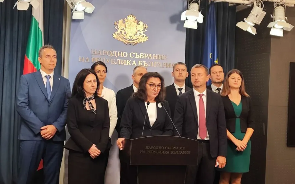 Маргарита Генчева: Кой се опитва да постави чадър върху директорка в ОДЗ - Силистра, разследвана за злоупотреби?