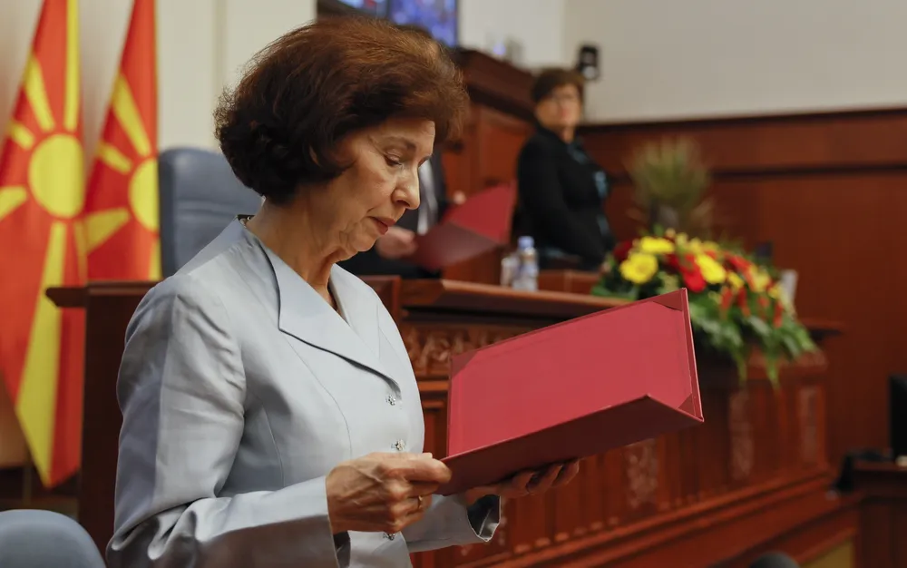 Силяновска: Вписването на българите в конституцията няма да открие пътя на РСМ към ЕС