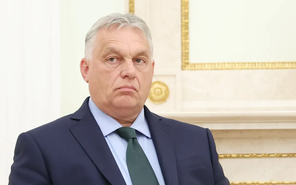 Орбан е информирал НАТО за посещението си в Москва, но не я представлява