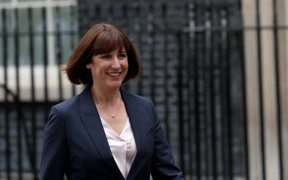 Рийвс стана първата жена министър на финансите в Обединеното кралство
