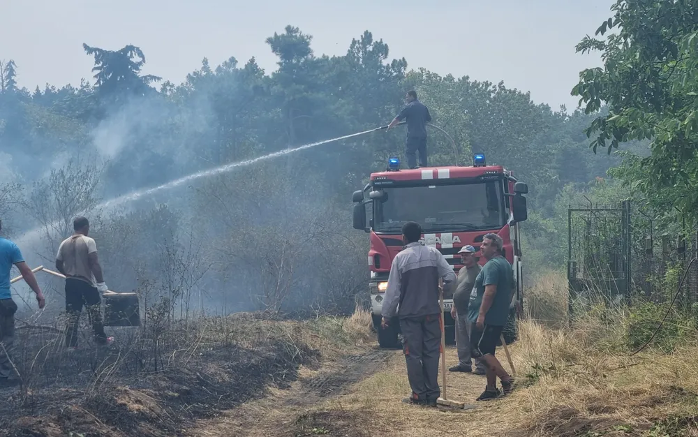Северна и Южна България с червен код за опасност от пожари