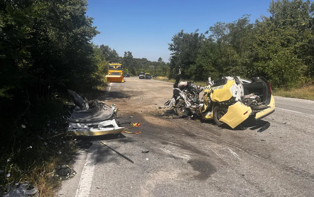 Младежът, причинил смъртта на двама души в катастрофа, става обвиняем - СНИМКА - ВИДЕО