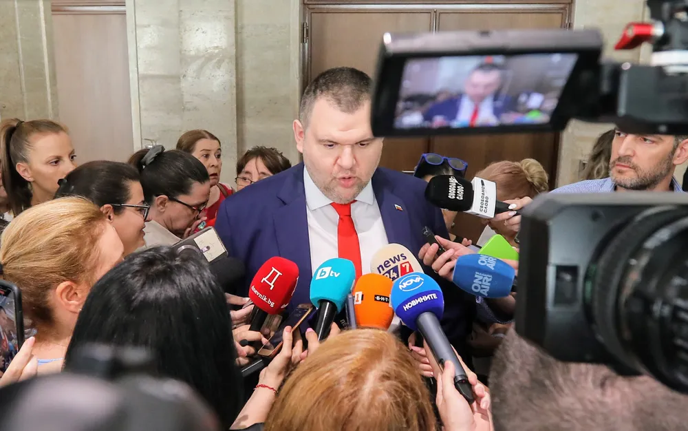 Делян Пеевски: Определени хора искат да разрушат ДПС, Чакъров натиска, аз съм за обединение - СНИМКИ - ВИДЕО