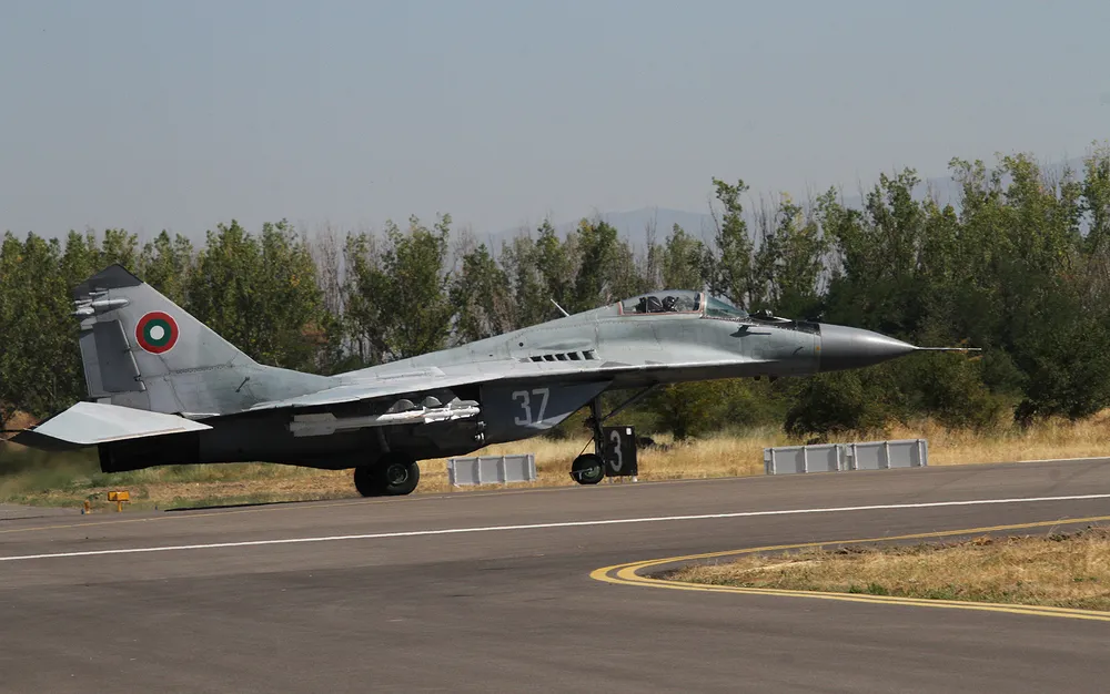 Атанас Запрянов: 49 проекта ще бъдат реализирани на територията на Авиобаза "Граф Игнатиево" - СНИМКИ