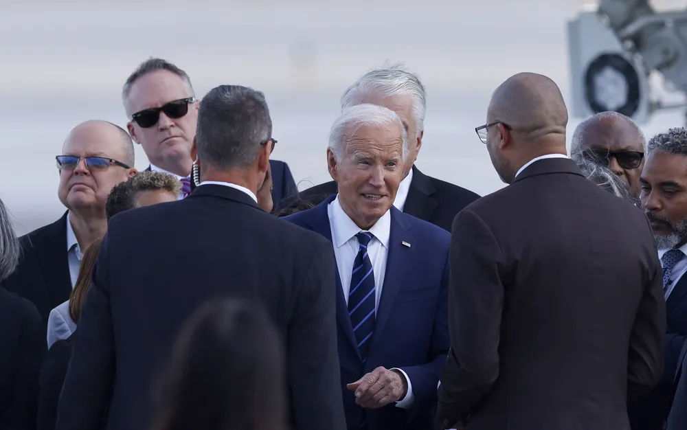 Джо Байдън няма да присъства на откриването на Олимпидата, праща жена си