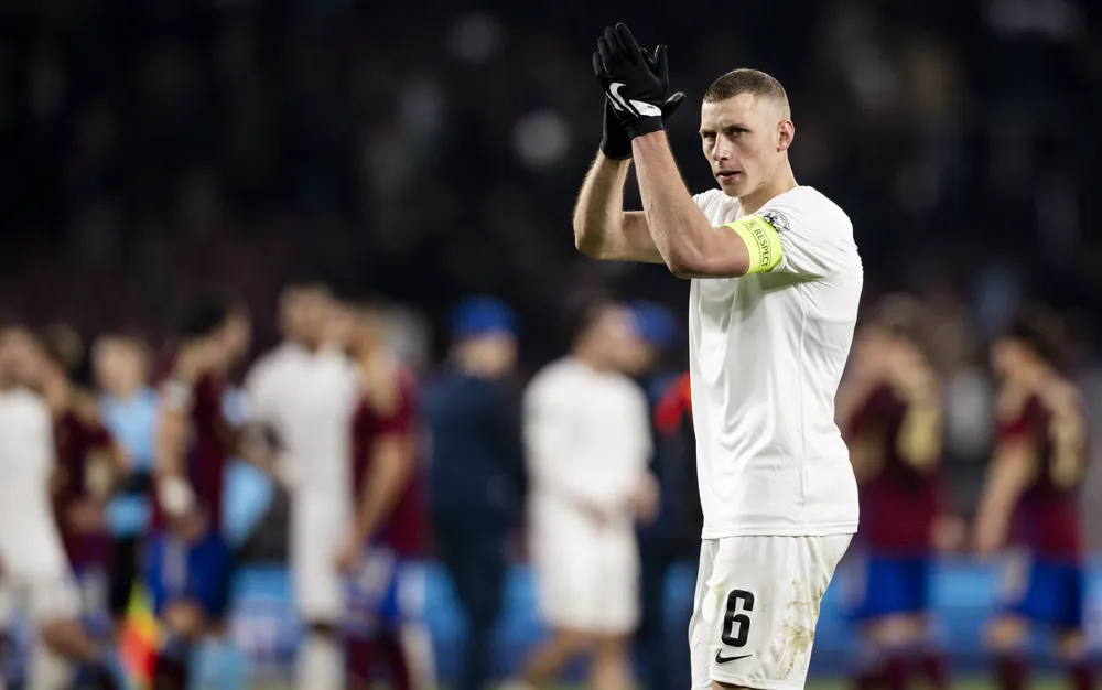 Якуб Пьотровски бе награден за най-добър футболист в Първа лига през миналия сезон