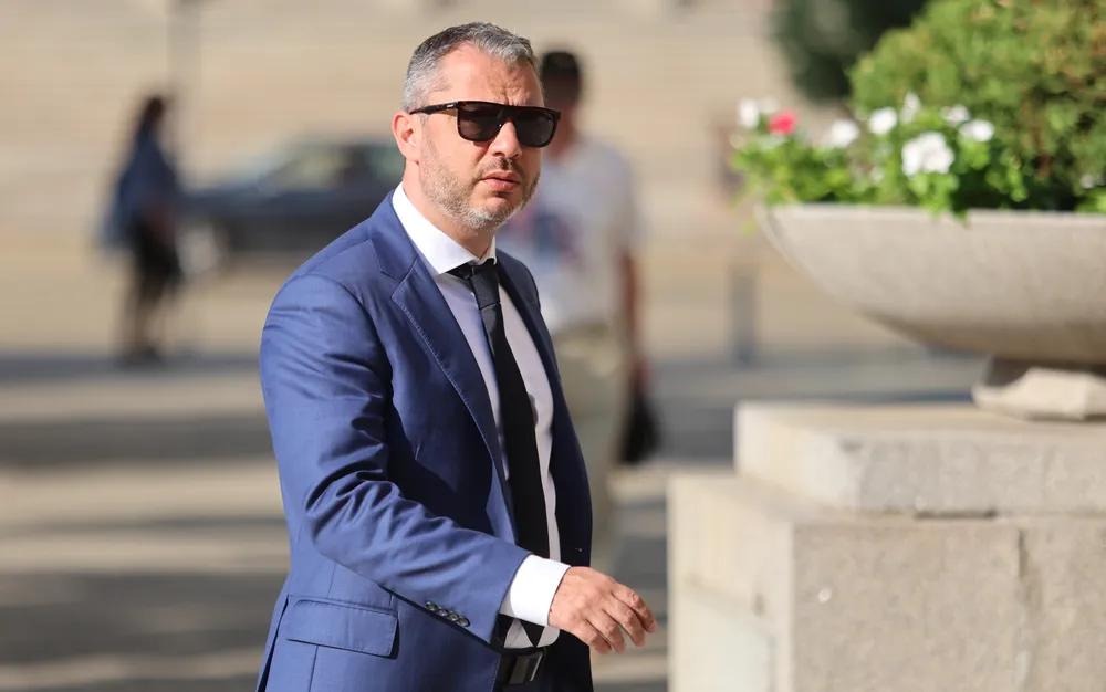 Делян Добрев: 45 г. комунистическа власт - 10 млрд. дълг, 3 г. Асен Василев - 11 млрд. дълг