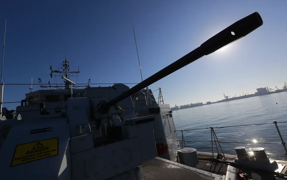 Русия започва мащабно развитие на военноморския си флот