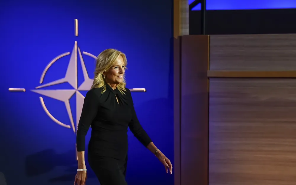 Джил Байдън, кралски особи, но не и Зеленски? Топ гостите на Олимпийските игри в Париж