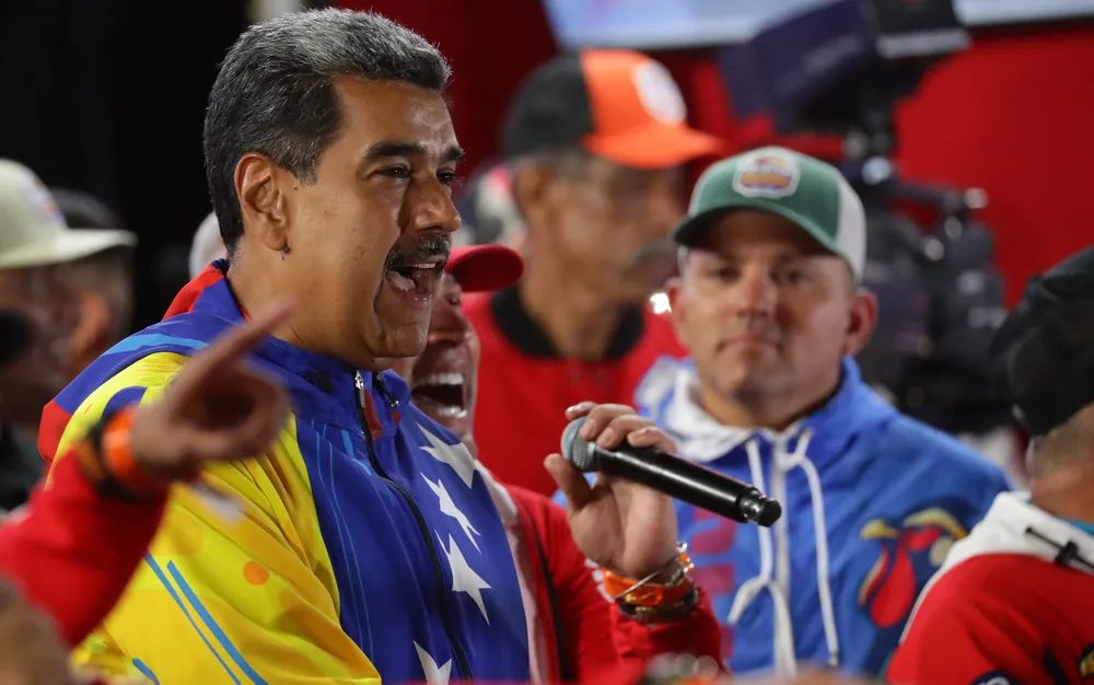 Мадуро обяви победа на изборите във Венецуела - подробности - СНИМКИ
