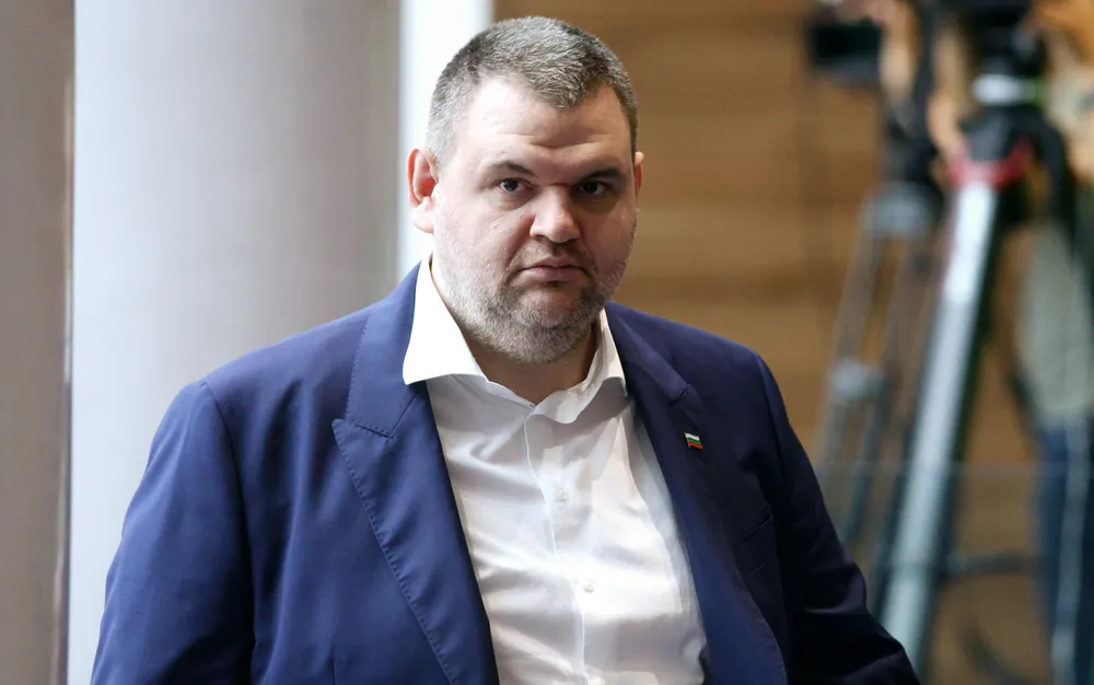 Пеевски: Заявките за правителство са популизъм, ИТН да върнат мандата